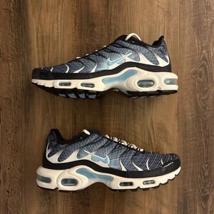 Nike Air Max Plus White Dark Obsidian Blue Men Size 9 Shoes IH4460-400